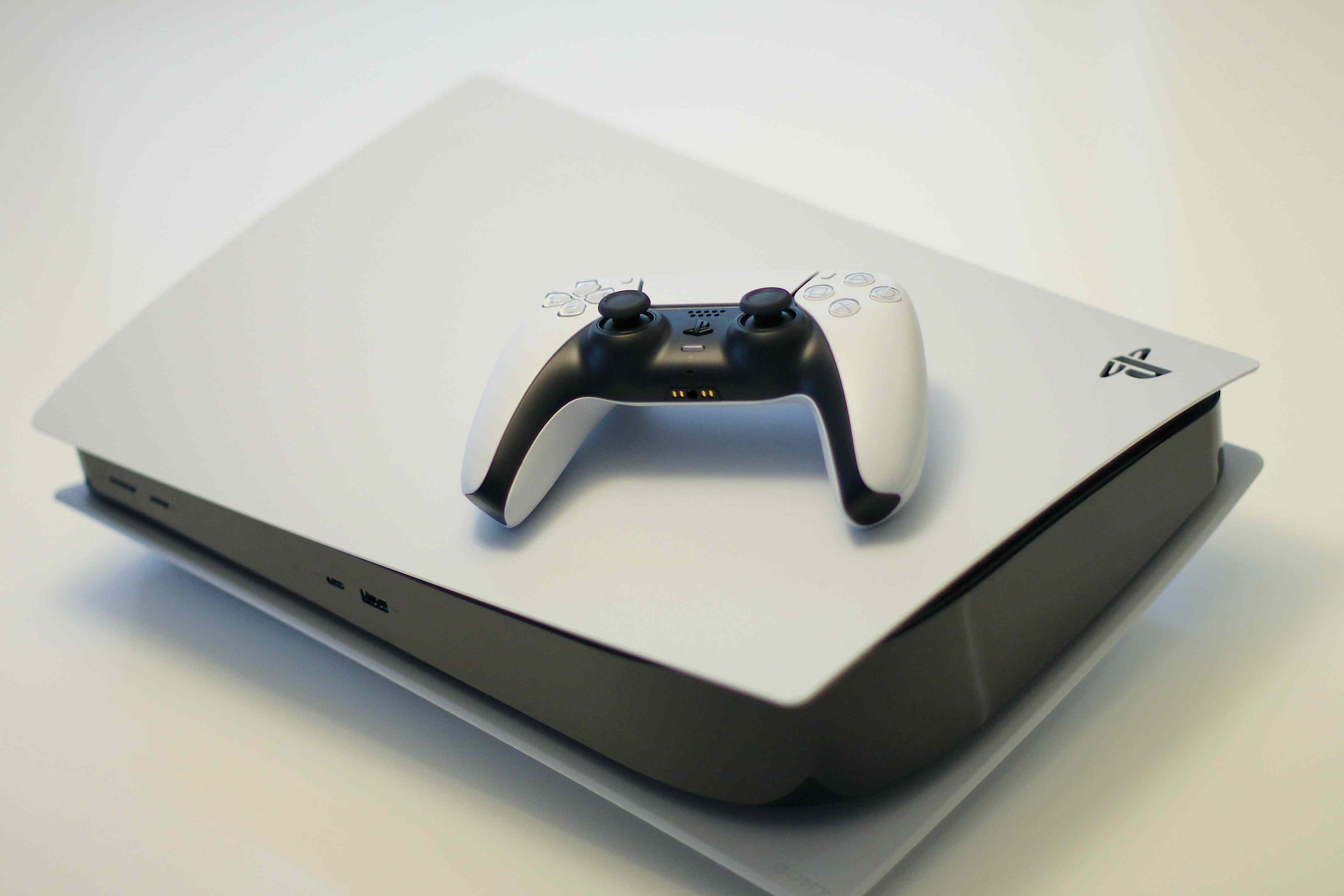 Sony recorta los envíos de PS5